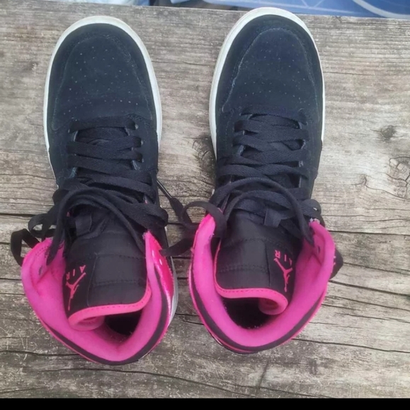 Air Jordan 1 Retro High GG 'VIVID PINK' - Picture 6 of 9